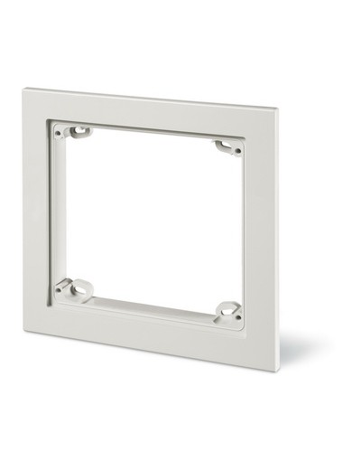 Рамка для коробки скрытой установки DKC DIS5720220 в Таганроге Аксессуары для лотков Pintop.ru