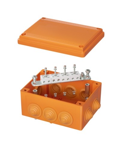 Коробка пластиковая FS с кабельными вводами иклеммниками,IP55,150х110х70мм, 8р, 450V,6A,4мм.кв DKC (FSB21804) в Таганроге Распределительные коробки Pintop.ru