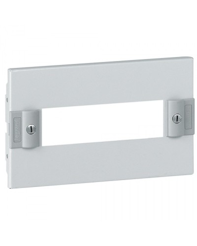 Панель лицевая Legrand 020307 в Таганроге Аксессуары для стоек и шкафов Pintop.ru