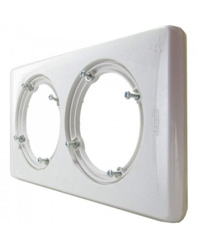 Рамка 2 поста IP44, белая Celiane Legrand 069072 в Таганроге Аксессуары для кабель-канала Pintop.ru