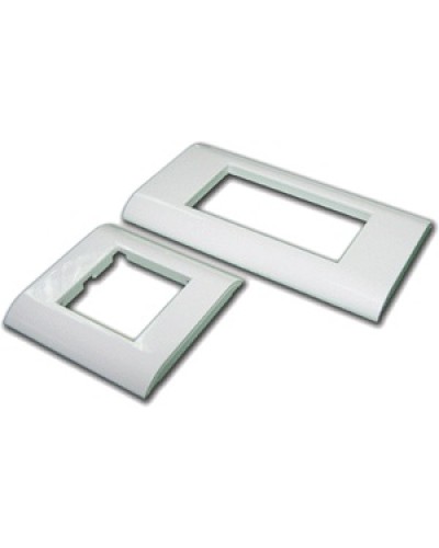 Накладка пластиковая TWT-FR45x90 в Таганроге Аксессуары для стоек и шкафов Pintop.ru